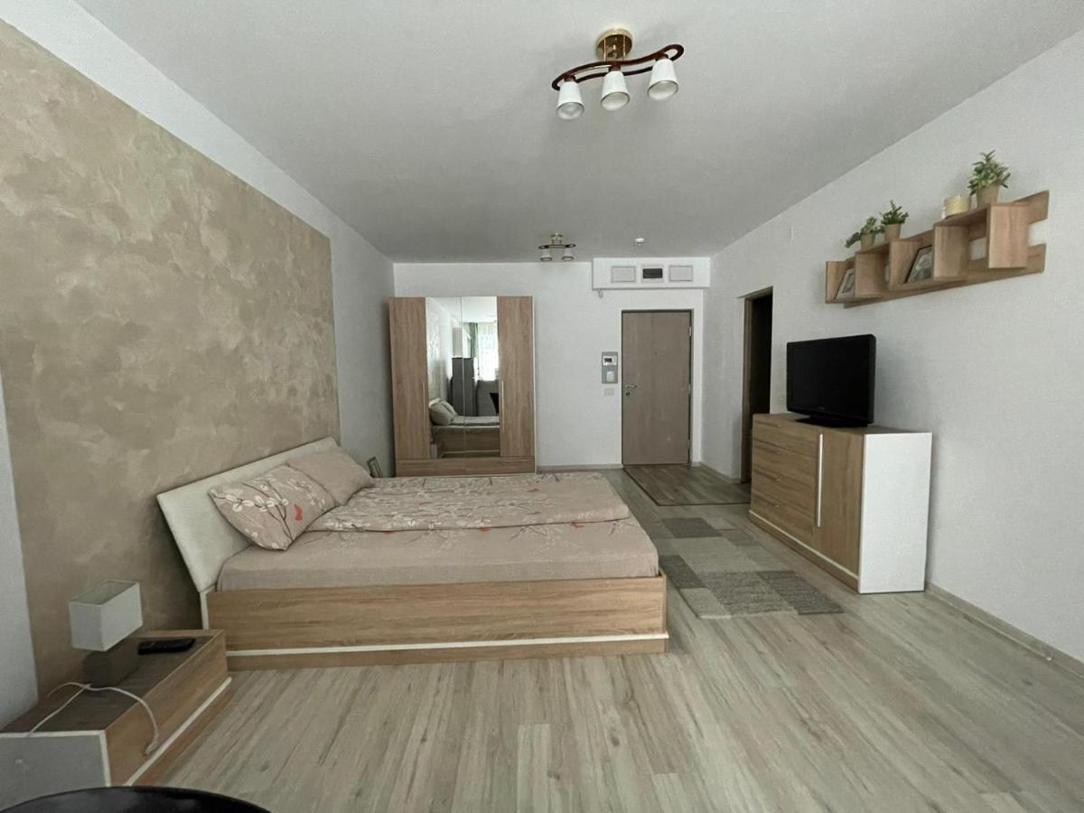 Hanna'S Apartament Oradea Exterior foto